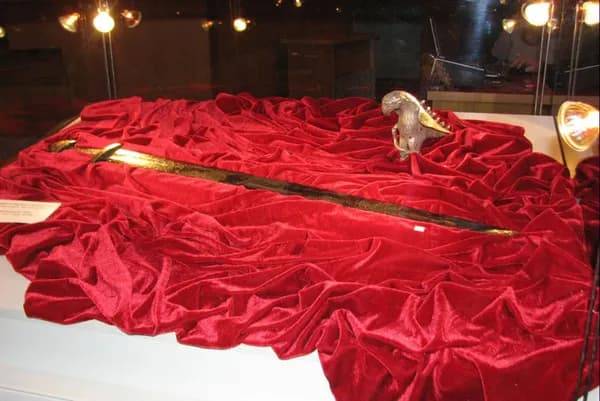 Меч Святослава