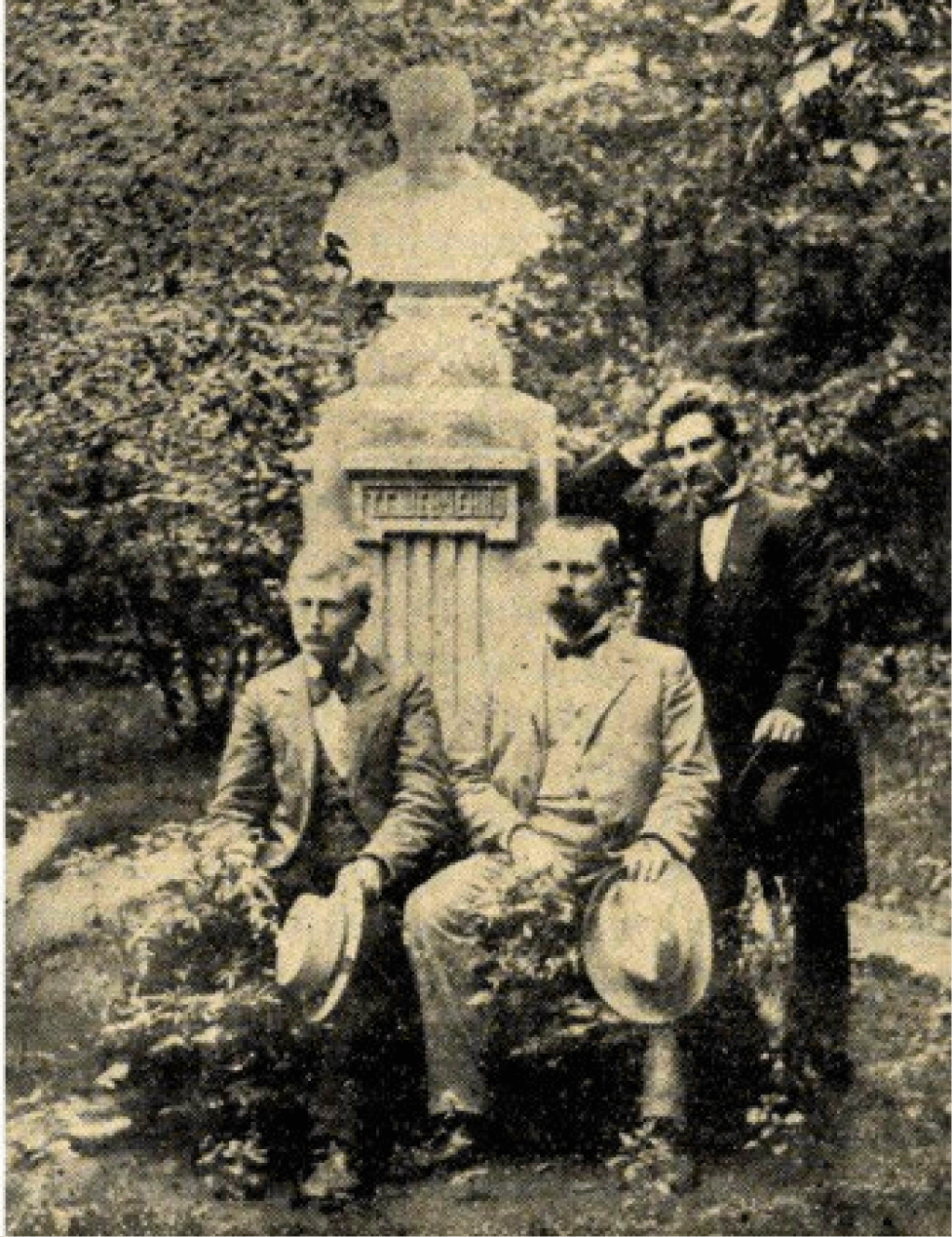 Доля першого пам’ятника Шевченку в Україні